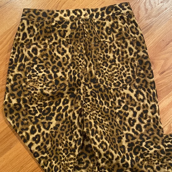 Forever 21 BELL BOTTOM Pants - Picture 6 of 6